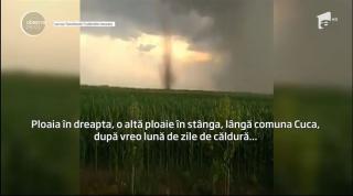 Trei tornade, una după alta, în Galați. O dublă tornadă a apărut după o ploaie torențială, în localitatea Cuca