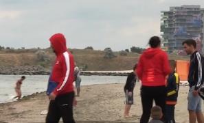Vacanţe ratate pe Litoral. Vremea nu ţine cu turiştii nici săptămâna viitoare