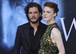 Jon Snow este bărbat însurat. Kit Harington și Rose Leslie sunt împreună din 2012