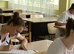 Bac 2018. Prima probă scrisă va fi susţinută de peste 130.000 de candidați