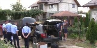 Doi bărbaţi din Dâmboviţa au fost răniţi după ce rezervorul unei maşini a explodat