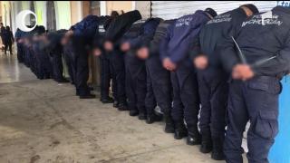 Toţi poliţiştii dintr-un oraş mexican au fost arestaţi, după ce un candidat la primăria localităţii a fost asasinat