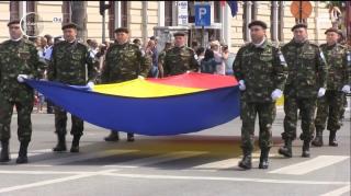 Ziua Drapelului Naţional: în ciuda ceremoniilor, unii români nu ştiu ce semnifică