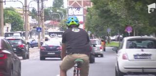 Experiment: Cine e mai rapid în Capitală. Cu motocicleta, distanța a fost parcursă în doar opt minute