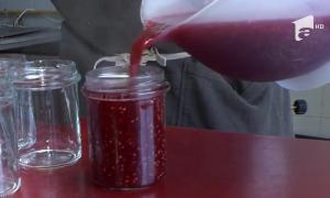 Dulceața de casă, rețete exotice. Cu ce preţ se vinde un borcan de gem sau dulceață de casă