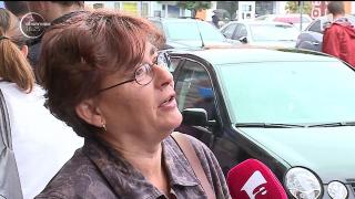 Copiii au ajuns atât de preocupaţi de gadgeturi, încât nu mai preţuiesc animalele de companie