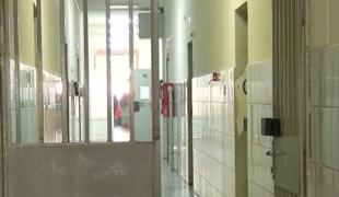 Grefieră de la Tribunalul Iaşi, obligată să plătească o despăgubire uriaşă unui bărbat condamnat pentru crimă