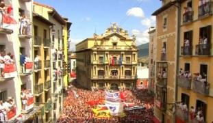 În Spania a început celebrul Festival de la Pamplona
