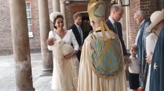 Prinţul Louis al Marii Britanii a fost botezat, într-o ceremonie privată