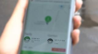 Ploaia aduce câştiguri celor conduc afaceri de transport în Bucureşti