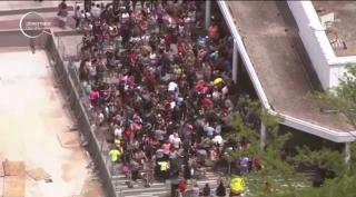 Haos într-un magazin din Marea Britanie, după ce s-au anunţat reduceri la jucării