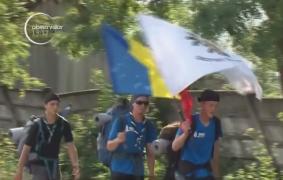 Trei cercetași au străbătut România pe jos, în diagonală, mergând 1000 de kilometri