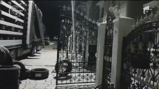 Captură record a poliţiştilor bucureşteni: 2.000 de cauciucuri găsite în casa unui interlop