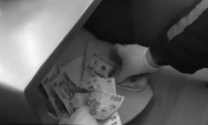 Sezonul furturilor din locuinţe. Hoţii acţionează când proprietarii sunt în vacanţă