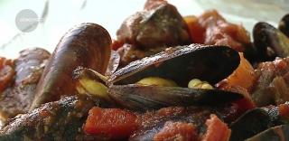 Bulgarii fac bani din poftele românilor. Ferma de midii de la graniţa cu România atrage turiştii ca un magnet