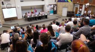 Tot mai mulţi tineri români pleacă la studii în străinătate, după absolvirea liceului