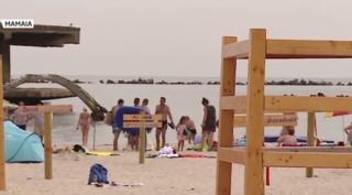 Imagini revoltătoare pe unica plajă din România special amenajată pentru persoanele cu dizabilităţi