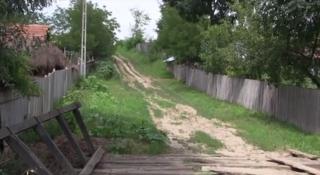 Bărbat din Vaslui, trimis direct după gratii după ce a încercat să agreseze o fetiță de doar șase ani. Bunica micuței a intervenit în ultimul moment