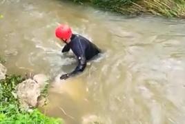 Căutări disperate pentru copilul de 5 ani dispărut sub ape, într-un râu din Făgăraş