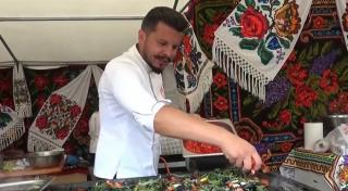 Midiile au bătut tocana și în Ardeal. Show-ul culinar a avut loc în comuna bistrițeană Romuli