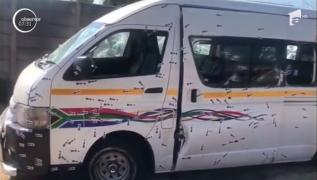Noi detalii în cazul atacului armat din Africa, unde 11 taximetrişti au fost ucişi. Ambuscada ar fi fost plănuită cu lux de amănunte