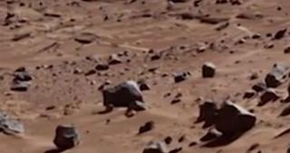 Un anunţ istoric a fost făcut de NASA: există apă în stare lichidă pe Marte!