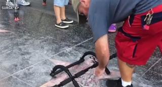 Steaua preşedintelui Donald Trump de pe celebrul bulevard Walk of Fame din Hollywood, vandalizată