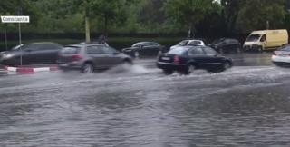 Mai multe judeţe din România sunt sub cod galben de furtuni