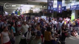 Haos în Franța, trenuri oprite după un incendiu devastator. (Video)