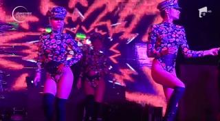 Cluburile din Mamaia, pline până la refuz. Turiştii găsesc modalităţi de a petrece, indiferent de vreme