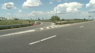 Dorel nu a lipsit de la deschiderea autostrăzii Sebeş-Turda. Muncitorii care trebuiau să păzească tronsonul până la inaugurare, surprinşi dormind