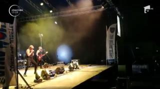 Concert la 2.000 de metri, la Rânca. Pe scenă au urcat Naţionala de Rock și Kempes