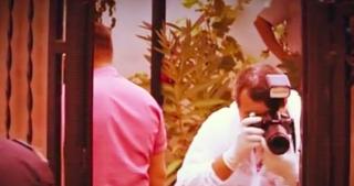 Soţul poliţistei care şi-ar fi ucis familia este anchetat de superiori. Ar fi lăsat arma nesupravegheată