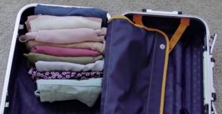 Cum economisim bani în vacanță. Plata cash este mai convenabilă, din cauza conversiei bancare