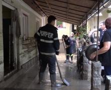 Nu scăpăm de ploi! Vremea instabilă se va mai menţine şi în orele următoare