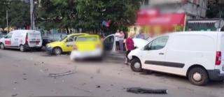 Accident rutier cu cinci maşini avariate în Sectorul 4 din București, pe Şoseaua Olteniţei