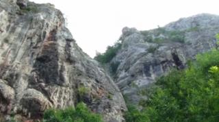 Operaţiune de salvare spectaculoasă pe Cheile Crivadiei! Au intervenit echipele Salvamont şi Salvaspeo Hunedoara