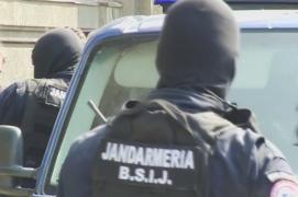 Bărbatul infestat cu HIV care a zgâriat un jandarm în Capitală a fost dus la Psihiatrie. Diagnosticul crunt în cazul agentului