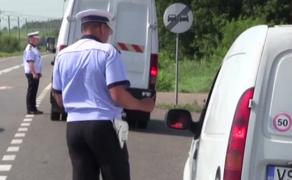 Caz şocant în Arad. Mai mulţi martori susţin că o femeie ar fi fost răpită, în plină zi, de pe o stradă din centrul oraşului