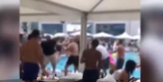 Bătaia de la piscina unui hotel de lux din Bucureşti a început după un concert
