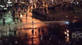 Anchete după intervenţia în forţă a jandarmeriei în Piaţa Victoriei