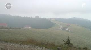 Vârful lui Roman, un colţ de rai care şi-a pus ambiţii să devină un pol turistic la doar 40 de kilometri de celebra staţiune Rânca