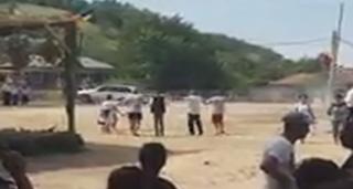 Doi dintre cei cinci copii loviţi de o maşină, într-un parc din Galaţi, sunt în stare gravă la spital