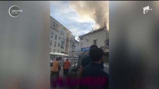 Incendiu puternic în apropiere de Paris. Cel puţin 22 de oameni au fost răniţi, după ce flăcările au cuprins un bloc de locuinţe