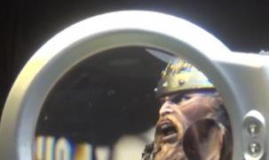 Călătorie inedită în universul figurinelor. Pentru o singură miniatură se lucrează chiar şi două săptămâni