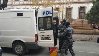 Sentinţă-record în cazul triplului asasinat din Satu Mare! Bărbatul care şi-a ucis părinţii şi bunica a fost condamnat la închisoare pe viaţă