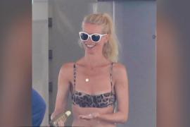 Claudia Schiffer arată senzațional la 48 de ani