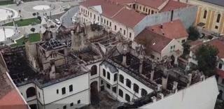 Ipoteze privind incendiul care a devastat Palatul Episcopal din Oradea