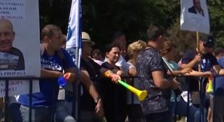 Protest al sindicaliștilor de la metrou în fața Guvernului