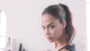 Secretul unui machiaj discret și de efect, explicat de Joan Smalls, îngeraş Victoria's Secret